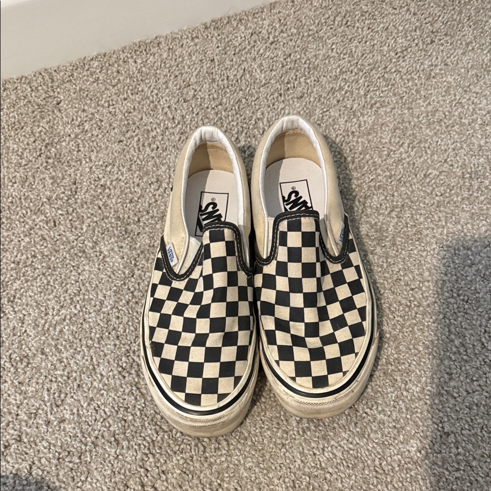 Vans Black and White Checkerboard Slip-Ons with Red Accents - Picture 2 of 3